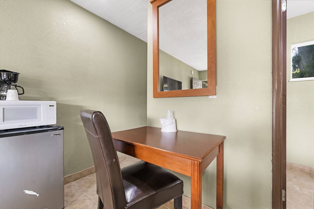 Safari Inn Chico - photo 4