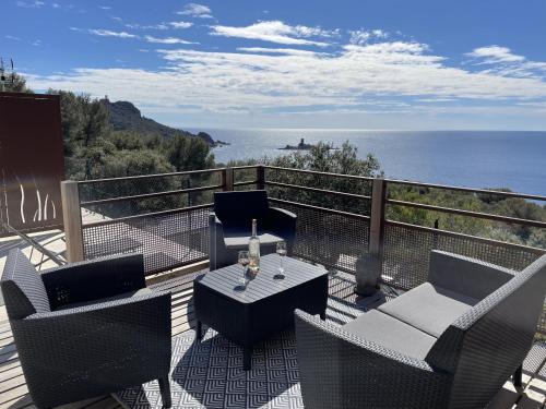 Blue Horizon - carbon neutral hotel in Saint-Raphael