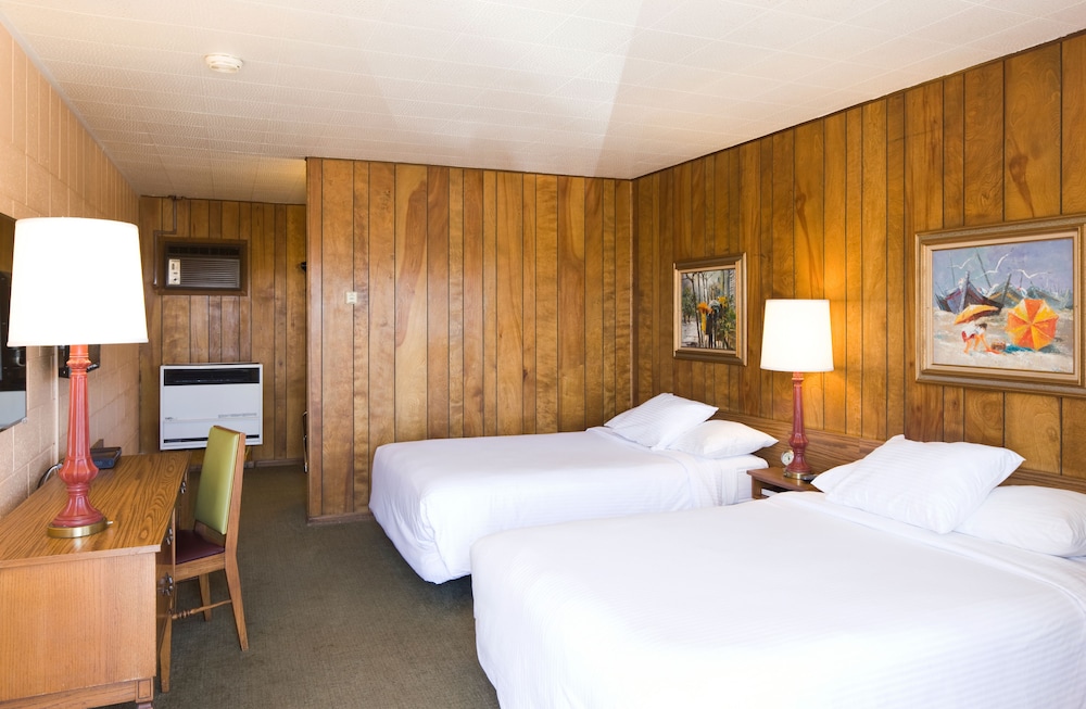 Sunset Motel - photo 3