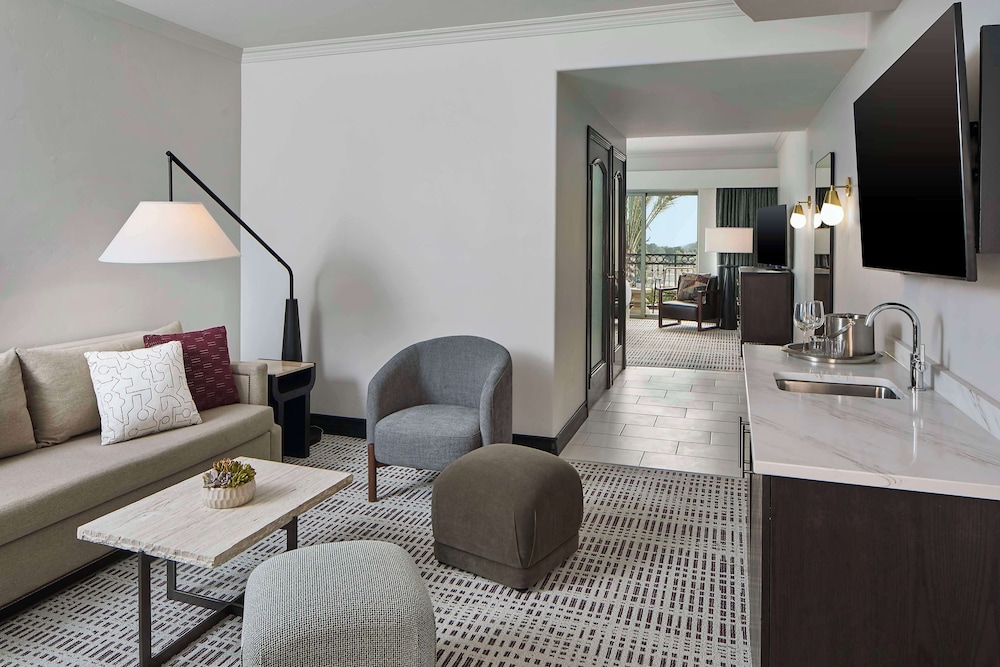 La Bellasera Hotel & Suites Paso Robles Tapestry by Hilton - photo 35