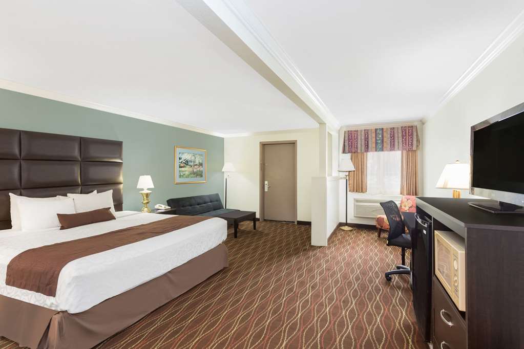 Baymont by Wyndham Helen - photo 11