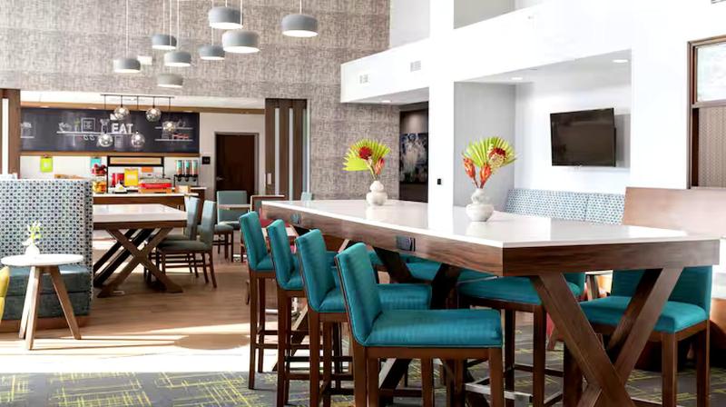Hampton Inn Aurora Medical Center Denver - photo 18