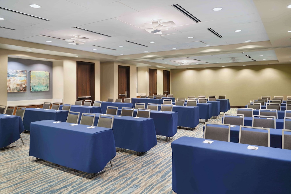 Hampton Inn & Suites Denver Downtown Convention Center - photo 46