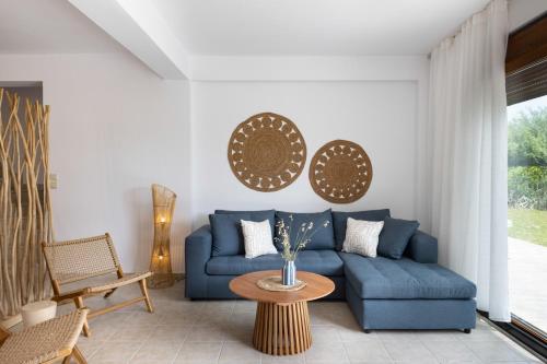 Bergamot & Myrtillo Villas with shared pool Afitos #FeelsLikeHome — 4-Star Luxury Hotel in Afytos, Greece