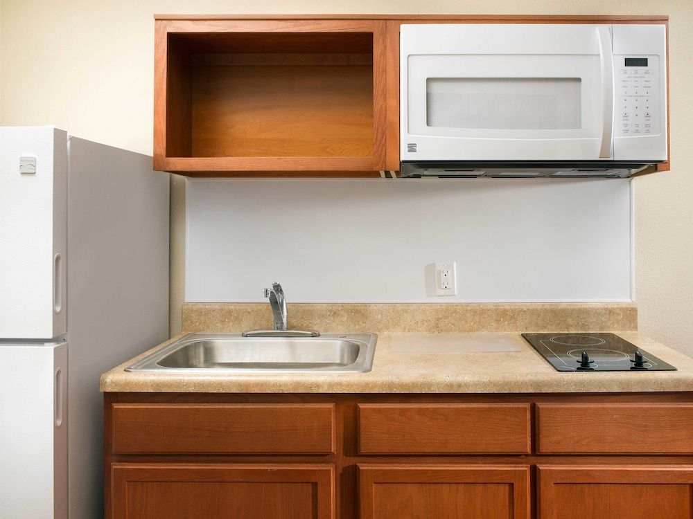 Extended Stay America Select Suites Laredo - photo 4