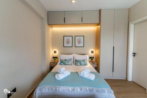 Athena & Phevos Seaside View Luxury Studio in Nea Makri — hotel in Nea Makri
