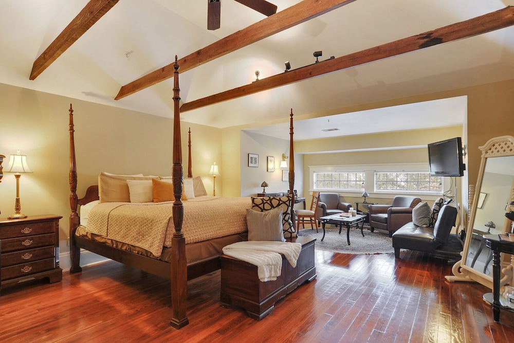 Canal Street Inn - photo 15