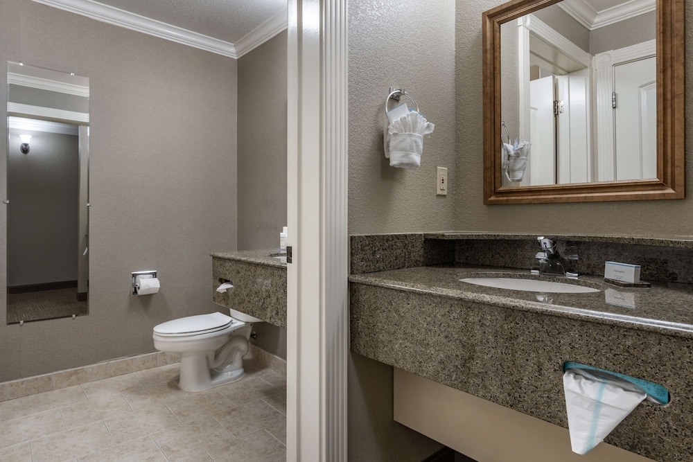 Hampton Inn Ukiah CA - photo 34