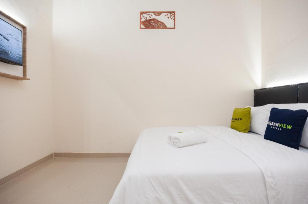 Urbanview Hotel Syariah Binwa Lampung by RedDoorz in Bandar Lampung, Indonesia