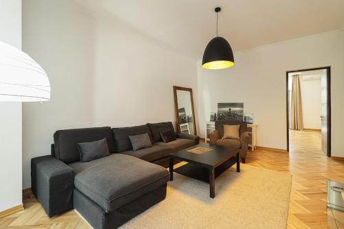 Stylish 3BR Apt near Mziuri Park By Wehost