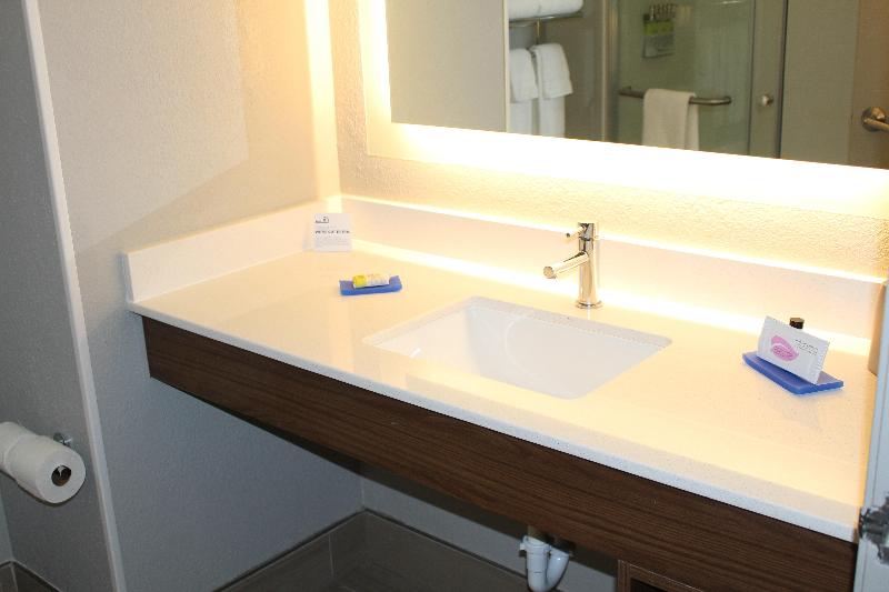 Holiday Inn Express & Suites Enterprise by IHG - photo 7