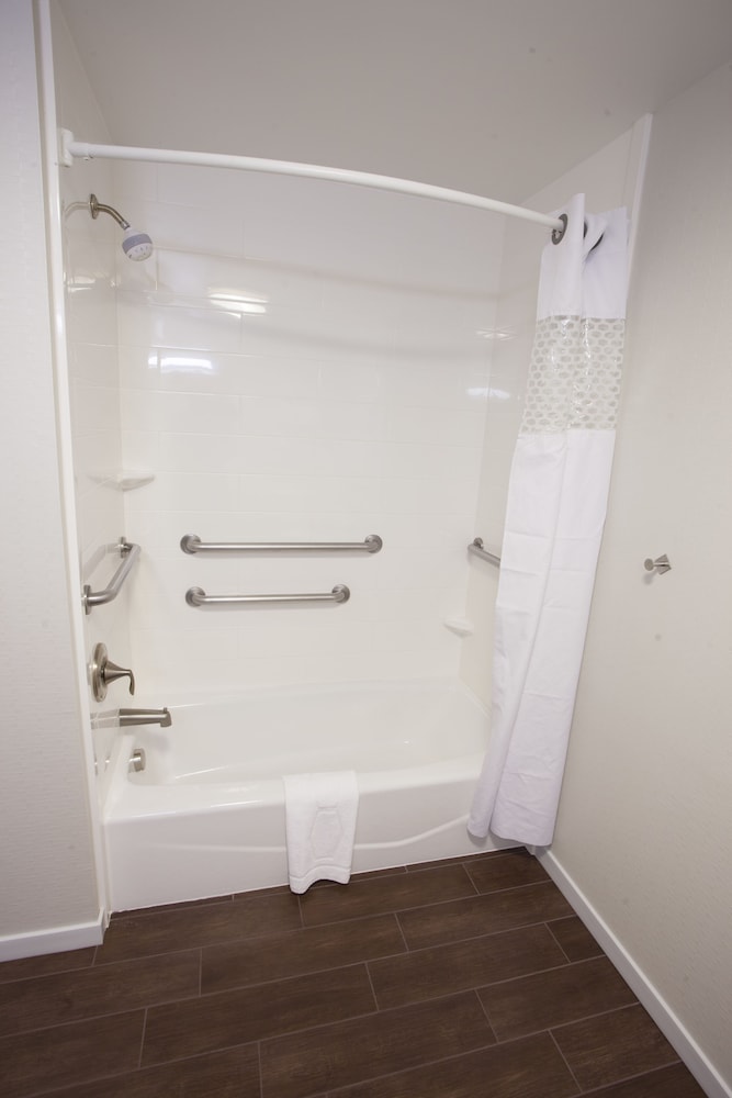 Hampton Inn Grand Junction Downtown Historic Main Street - photo 11
