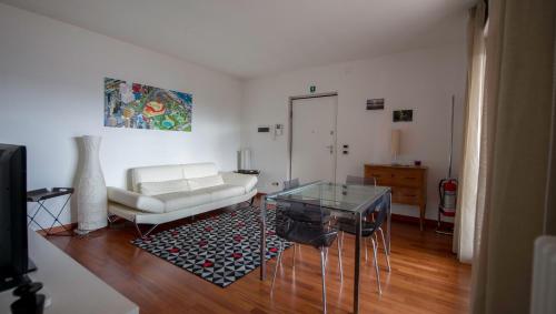 B&B Pierpy Appartamento Pescara Mare — 4-Star Luxury Hotel in Pescara, Italy