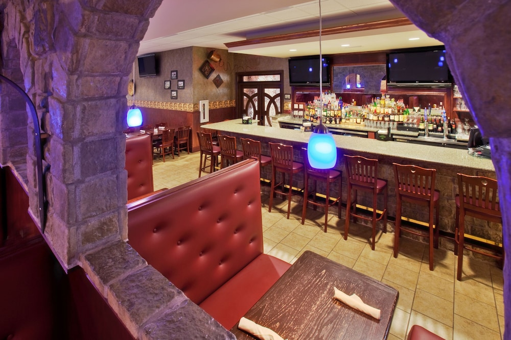 Holiday Inn Quincy East by IHG - photo 33