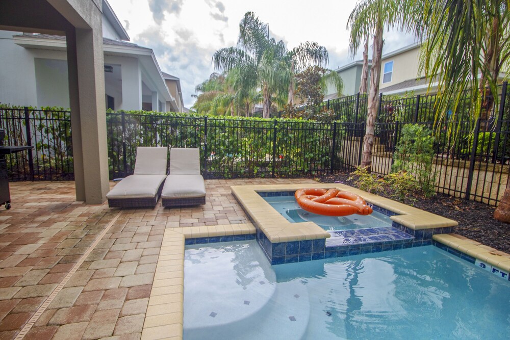 Encore Resort at Reunion 410 — 4-Star Luxury Hotel in Kissimmee, United States