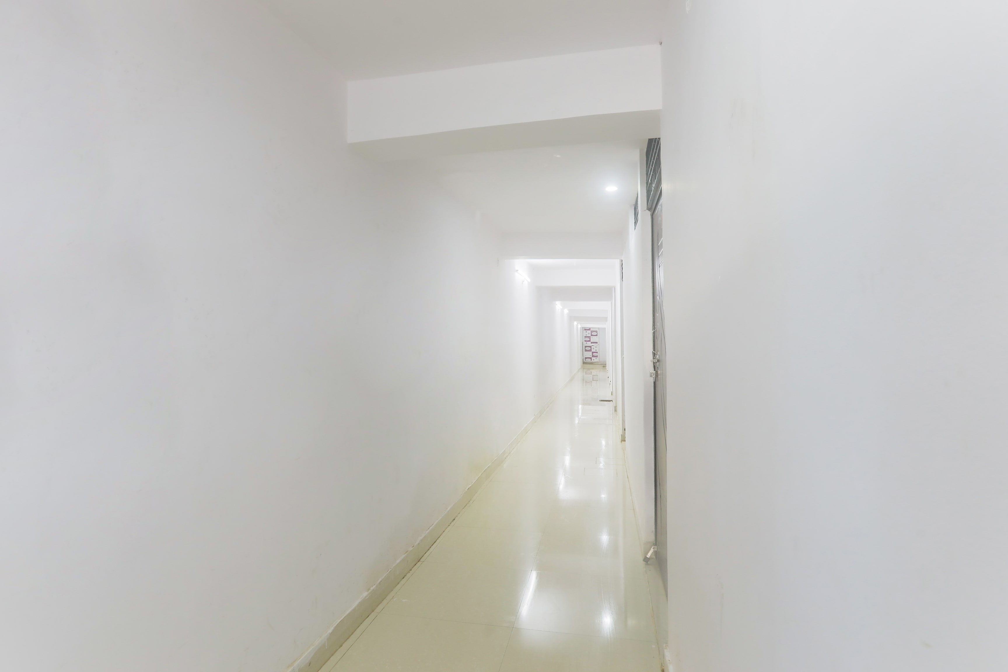 Hotel O Galaxy Inn — Allahabad