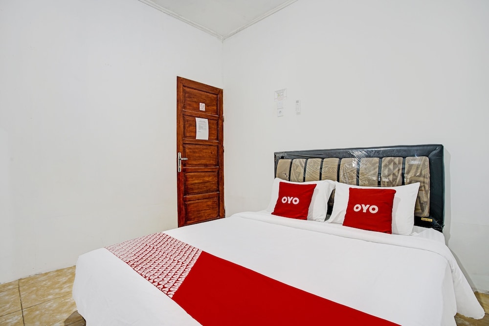 Capital O 92358 Pondok Amak Syariah in Padang, Indonesia