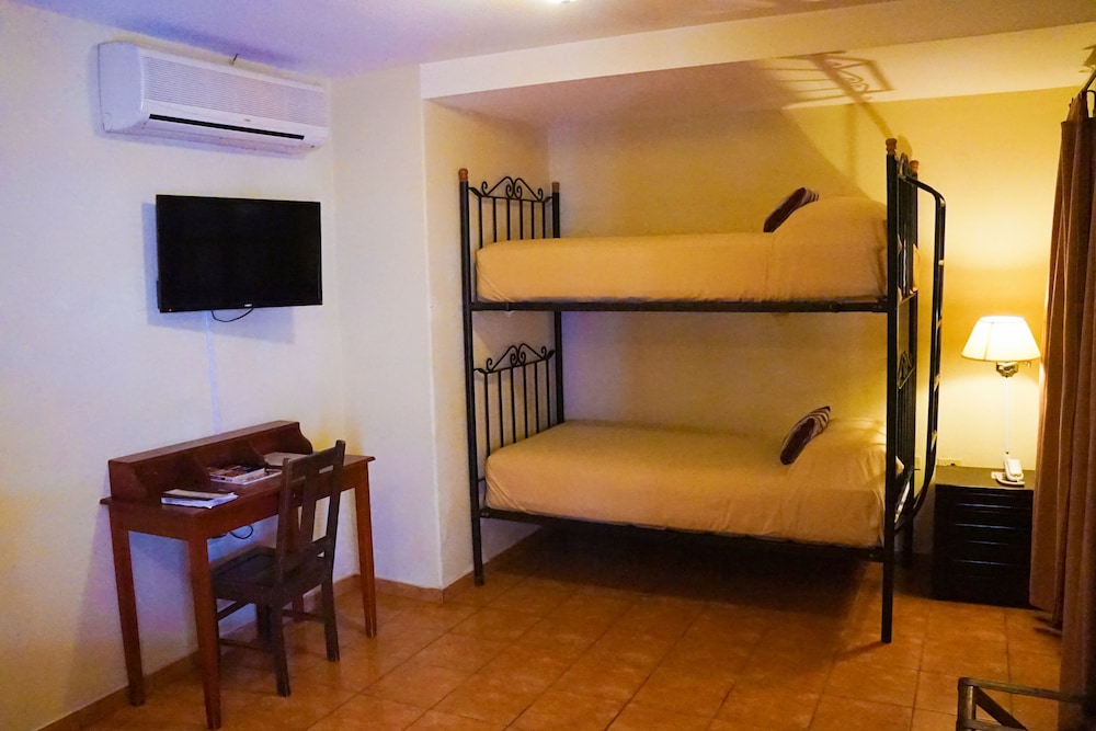 Don Udo’s — Copan — photo 5