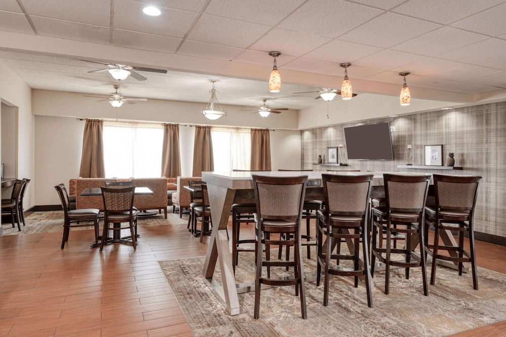 Hampton Inn Washington Court House - photo 3