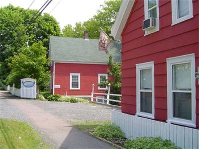 Evening Sail B&B — 4-Star Luxury Hotel in Pictou, Canada