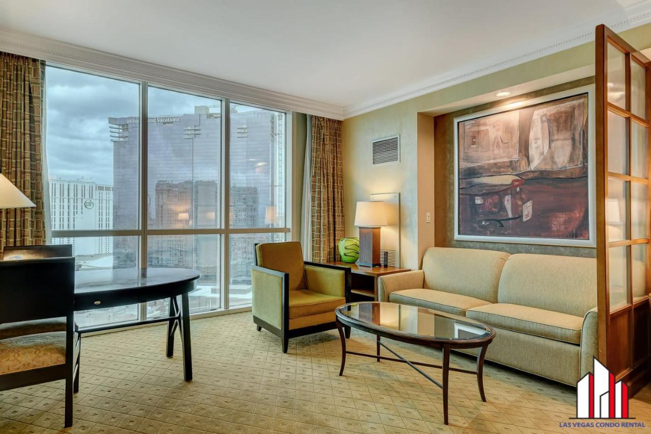 MGM Signature 22 611 Strip View Jacuzzi Studio
