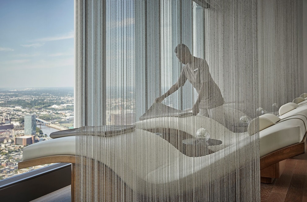 Four Seasons Hotel Philadelphia at Comcast Center - photo 71