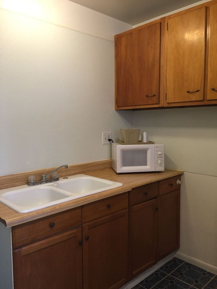 Lax Suites - photo 7