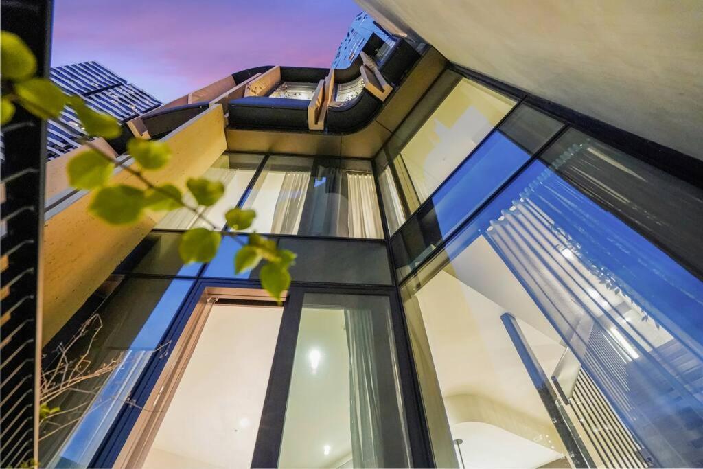 Delicated Loft in Central 2bed 2.5bath 2carpark - last minute hotel in Melbourne