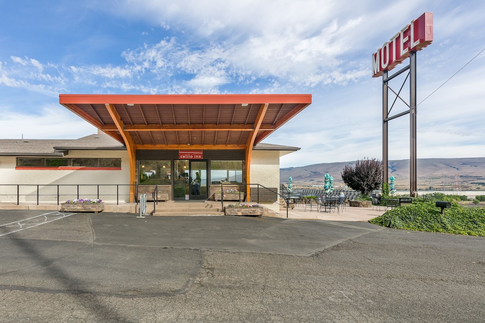 Celilo Inn Oregon - featured photo