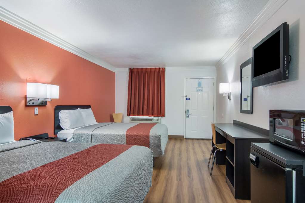 Motel 6 Marshall TX - photo 11