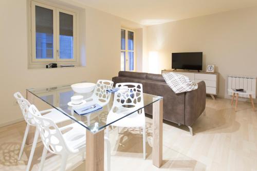Bravissimo Cort Reial 3A — 4-Star Luxury Hotel in Girona, Spain