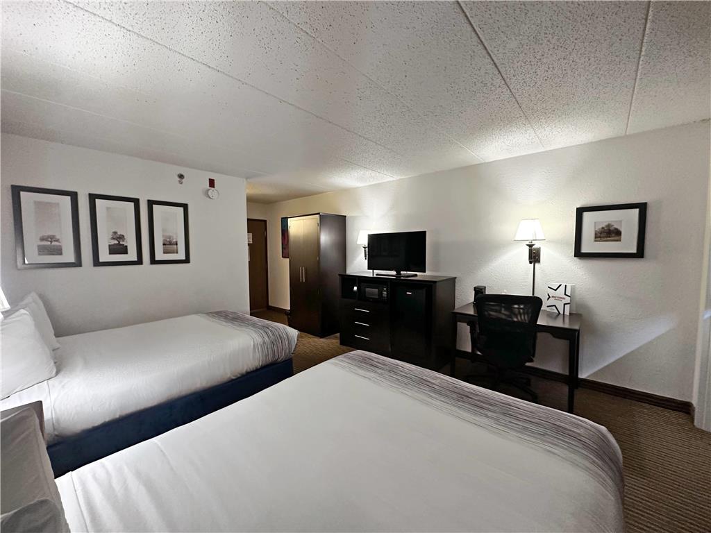 AmericInn by Wyndham Menominee - photo 42