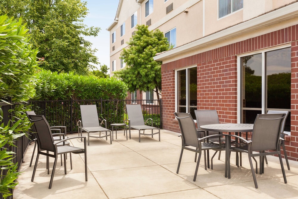 Fairfield Inn By Marriott Vacaville - photo 24