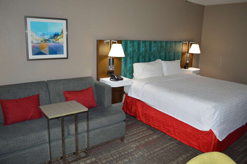Best Western Plus Clinton Jackson - photo 4