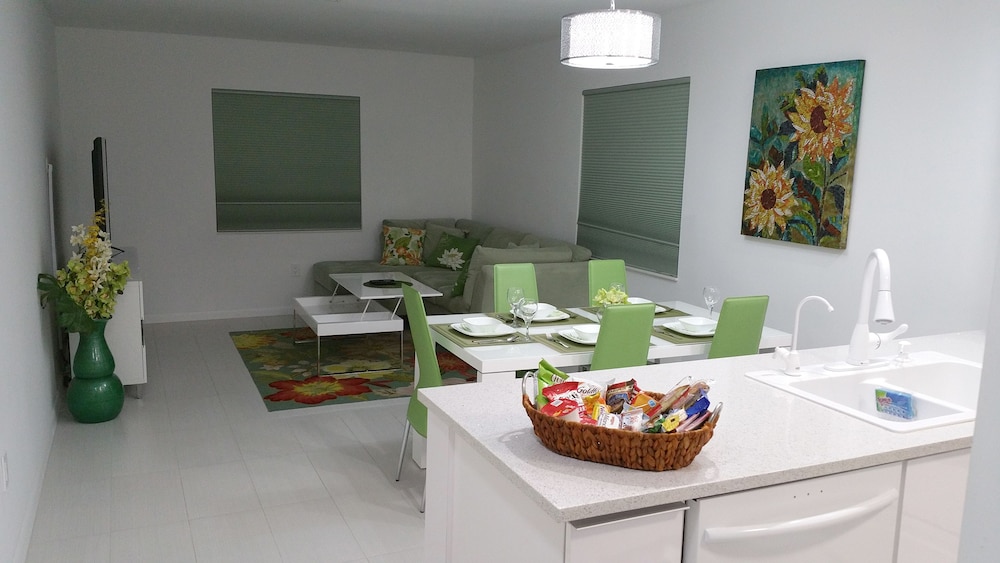 Downtown Hollywood Boutique Hotel - photo 15