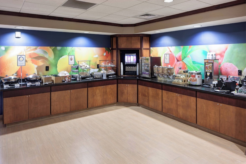 Fairfield Inn & Suites Phoenix Chandler Fashion Center - photo 28