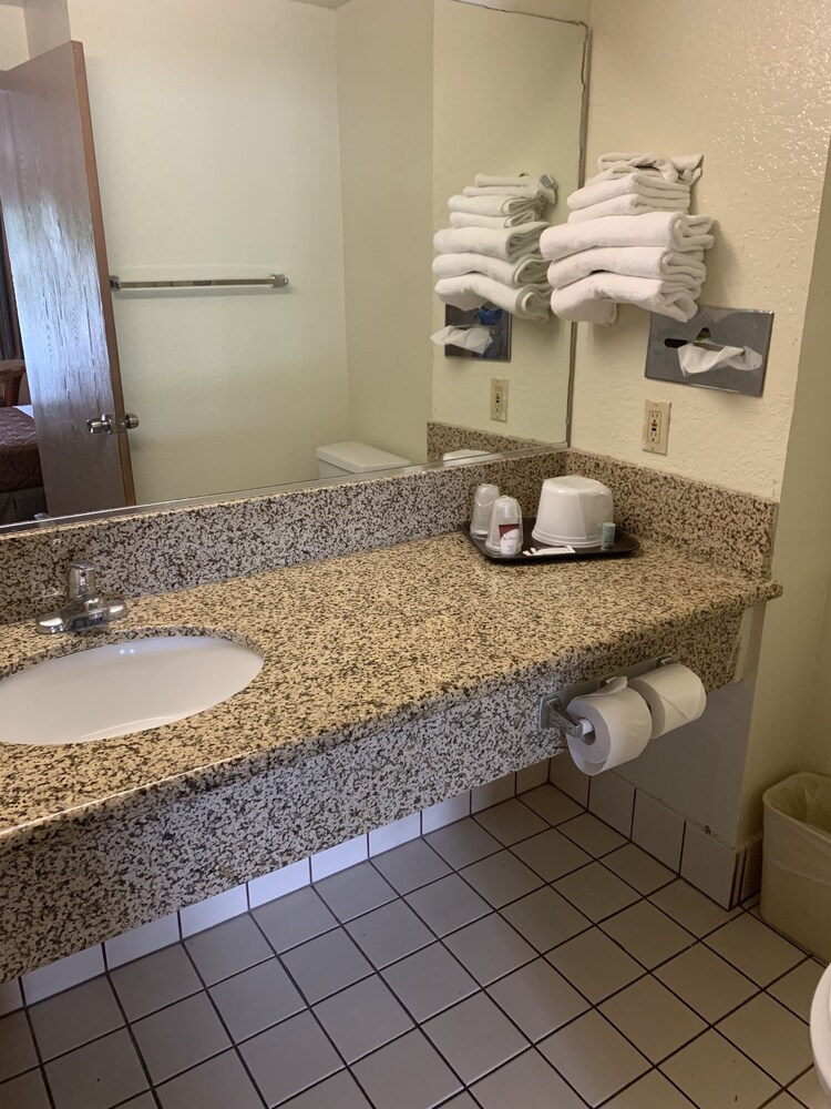 Grandpark Inn - photo 15