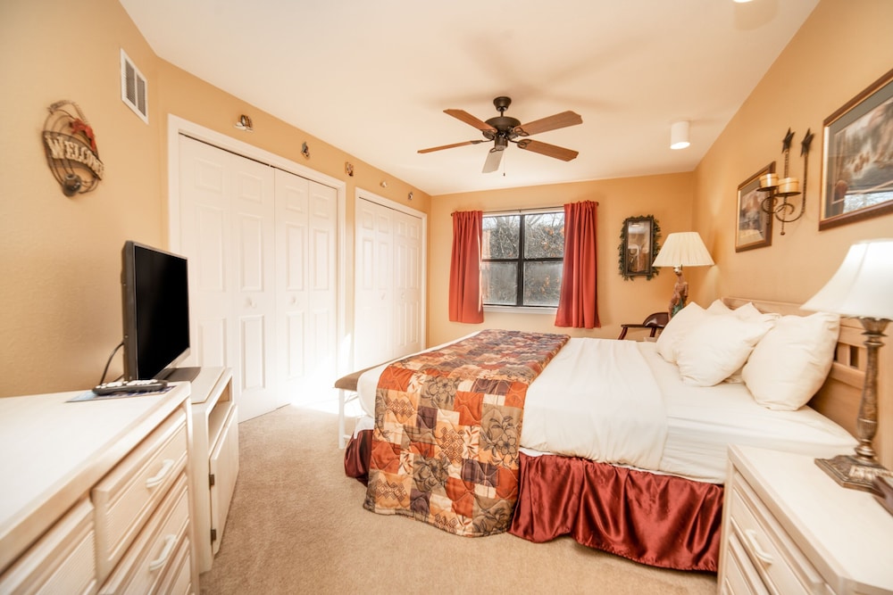 Pointe Royale Condominium Resort & Golf Course - photo 14