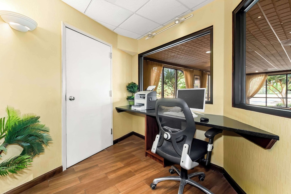 Quality Inn & Suites Florence Civic Center - photo 43