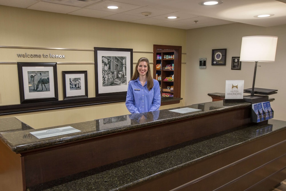 Hampton Inn & Suites Berkshires Lenox - photo 3