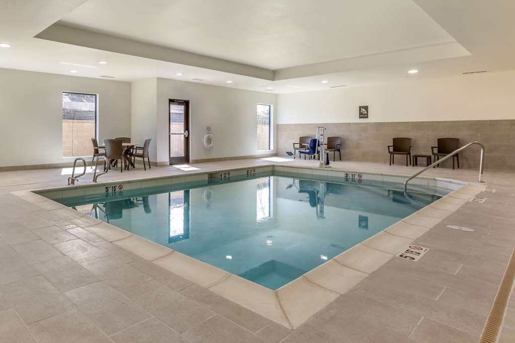 Comfort Suites Albuquerque Airport - photo 25