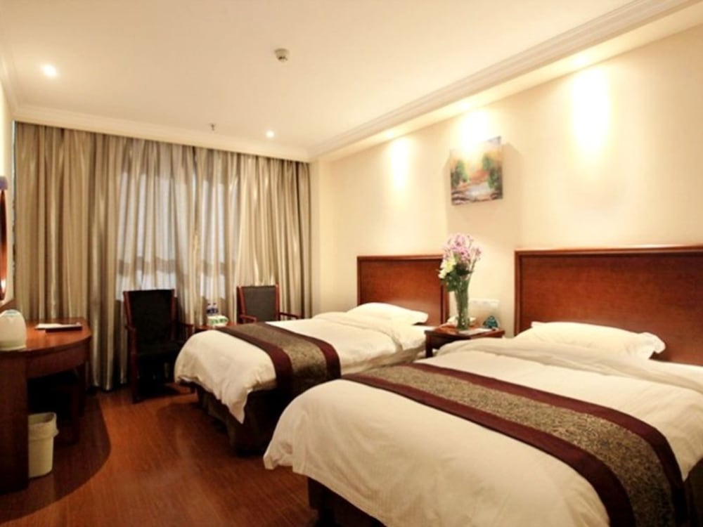 GreenTree Inn XuanCheng Jixi County GuangMing Building Hotel — hotel in Xuanzhou