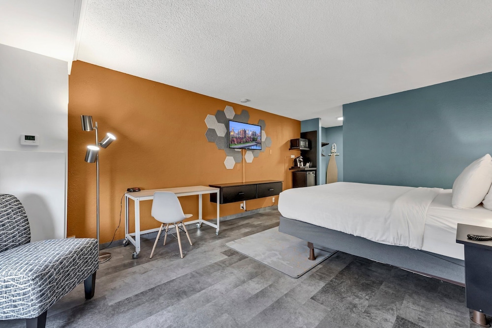 Buffalo Airport Hotel - photo 29