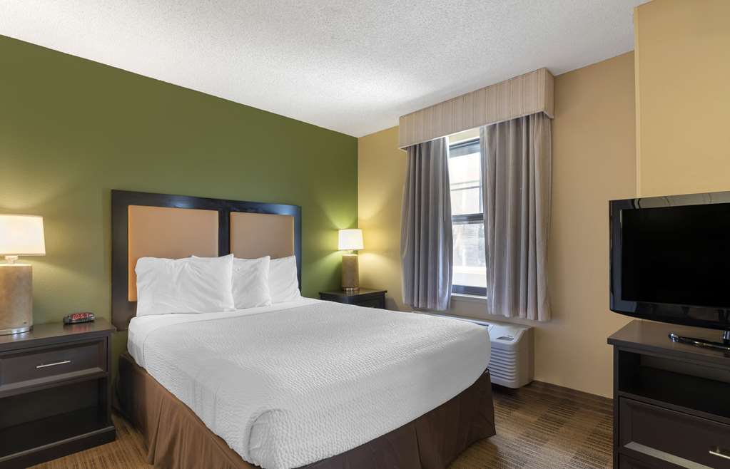 Extended Stay America Suites Oakland Alameda Airport - photo 12