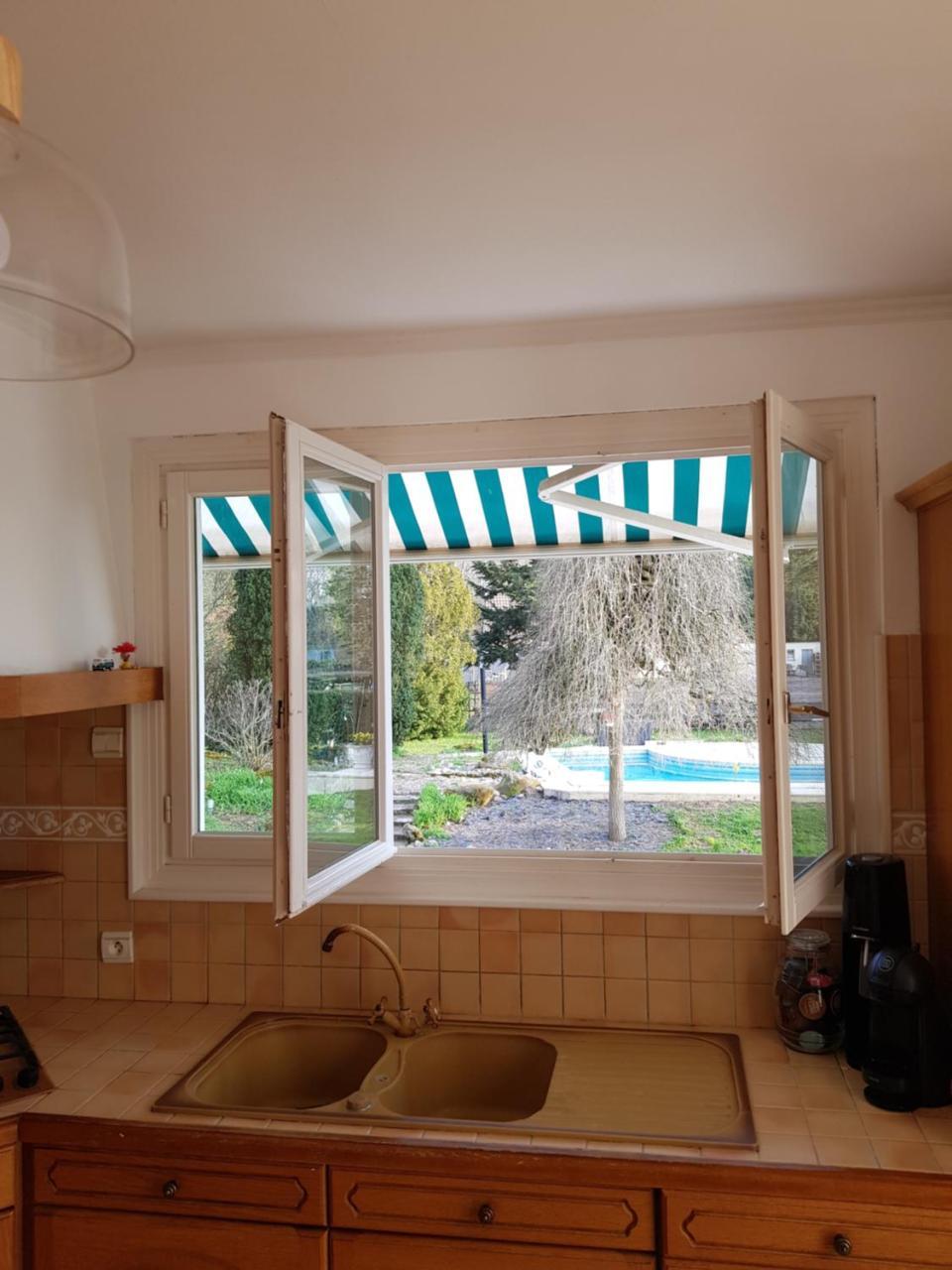 La Bodega — Arnage