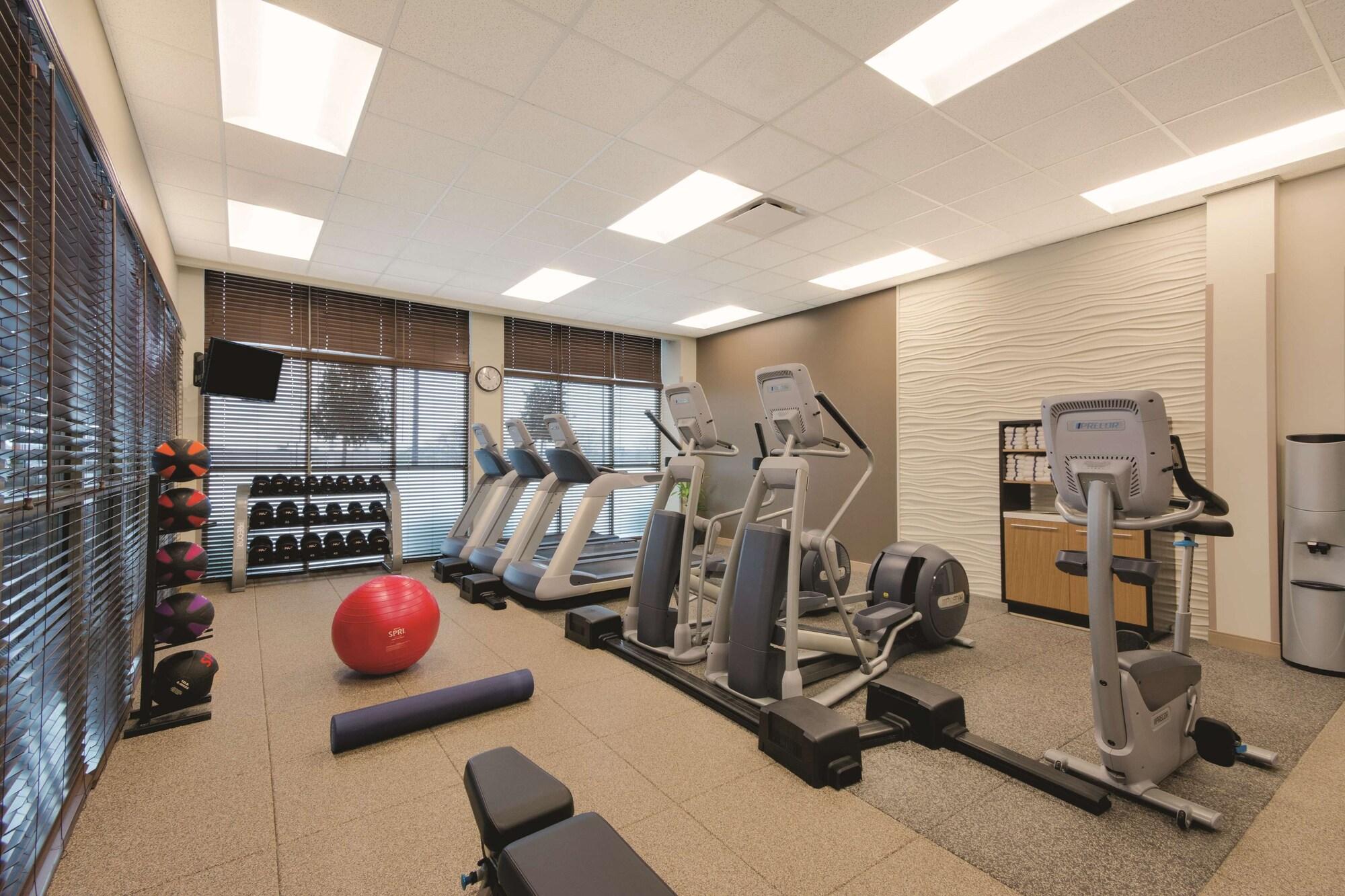 Embassy Suites by Hilton Tuscaloosa Alabama Downtown - photo 4