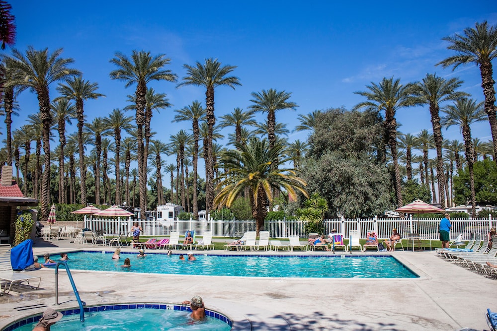Palm Springs RV Resort - photo 25