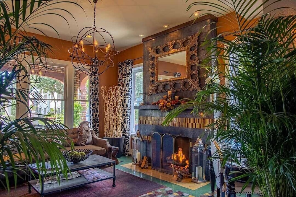 Hollander Boutique Hotel - photo 2