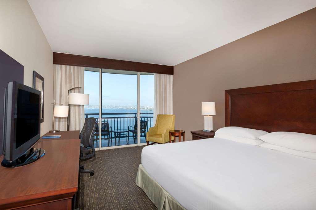 Wyndham San Diego Bayside - photo 11
