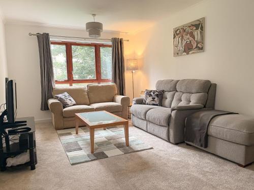 Spacious central and newly decorated apartment — 4-Star Luxury Hotel in Edinburgh, United Kingdom